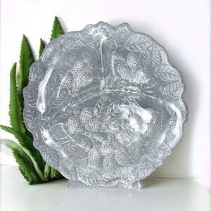 Indiana Glass Raised Embossed Loganberry 3 Section Divided Plate 9”